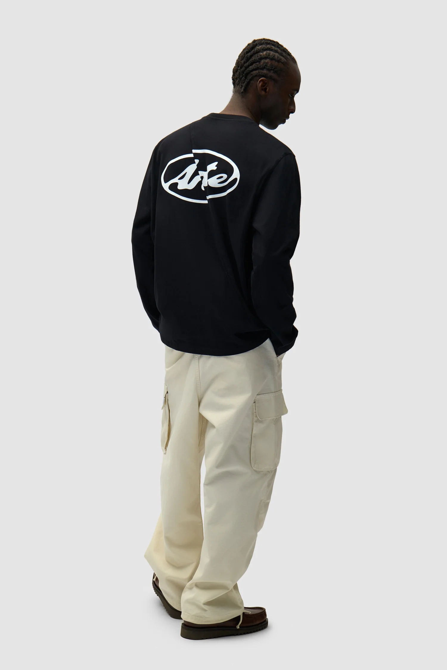 Back Circle Logo Longsleeve - Black - Image 5