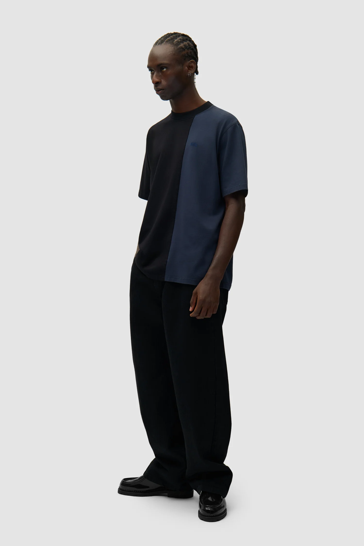 Circle Logo Pocket Pants - Black - Image 5