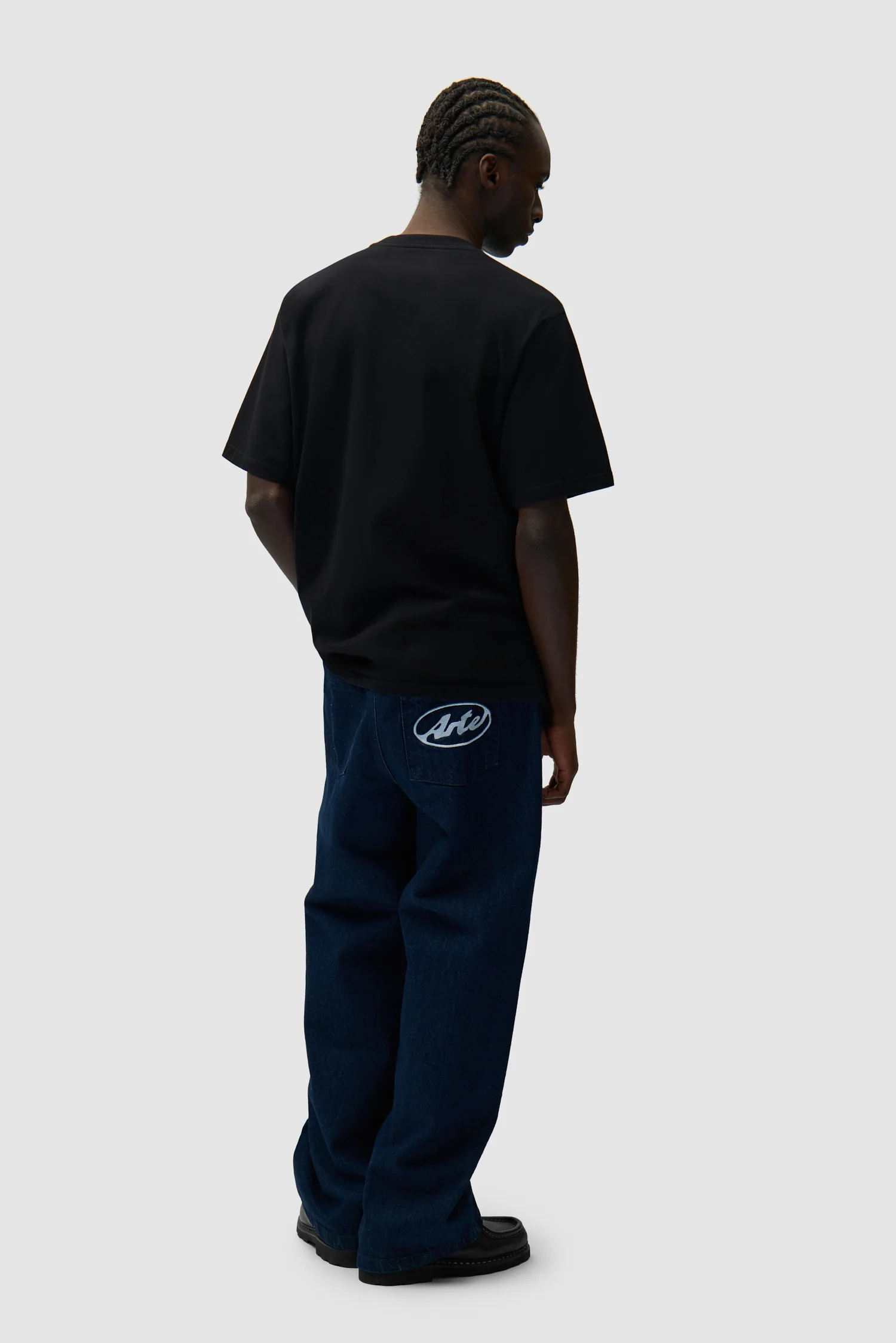 Side Logo T-shirt - Black - Image 6